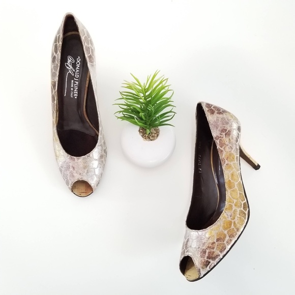 Donald J. Pliner Shoes - DONALD J PLINER TIFF2 Peep Toe Pumps Metallic Heel